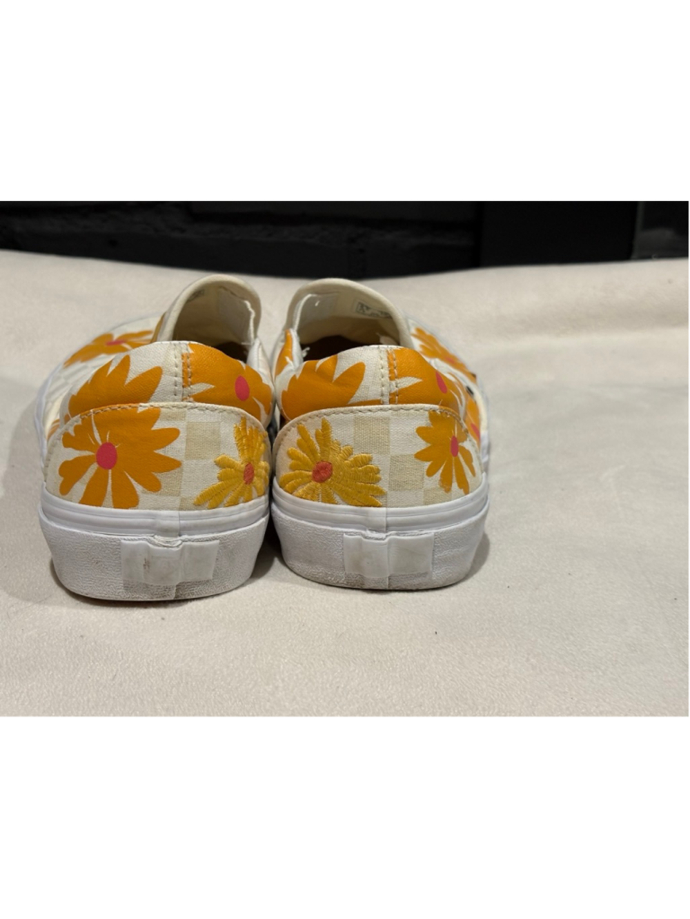 Women's Vans Slip-On Daisy Checkered Sneakers White Yellow - Picture 3 of 6